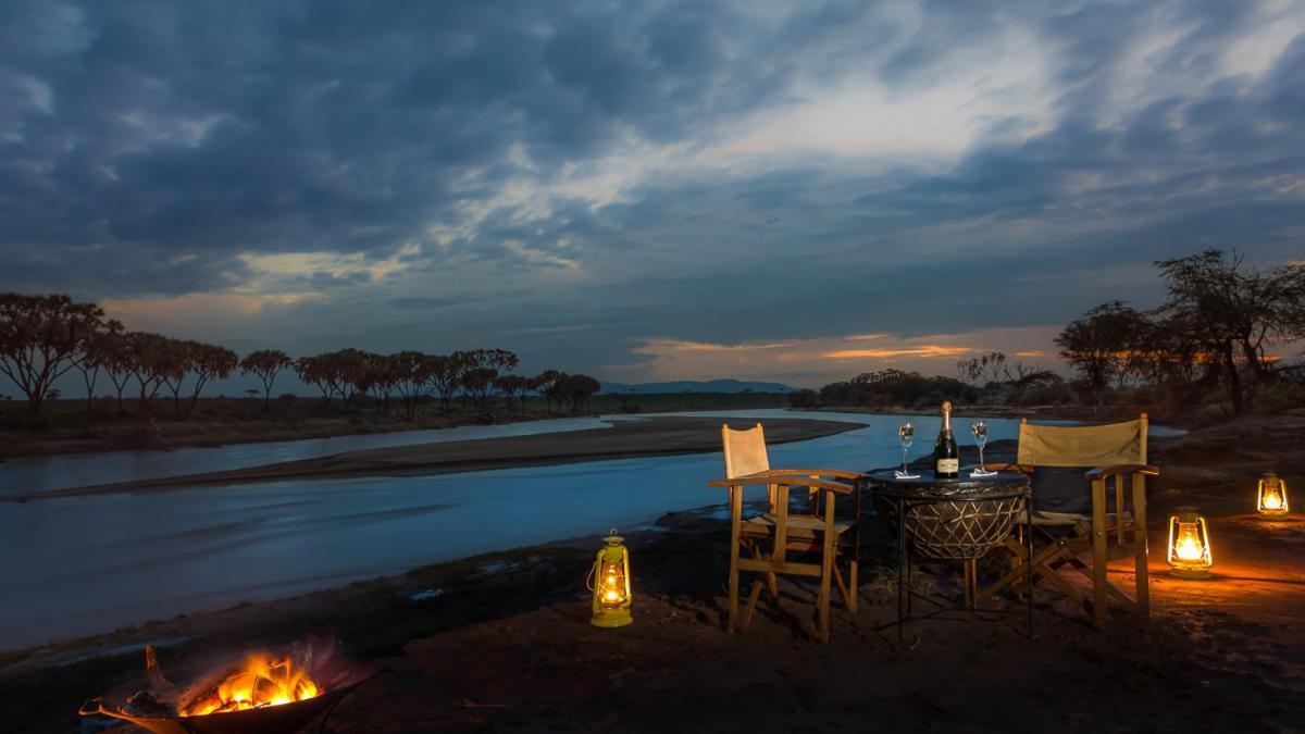 Elephant Bedroom Camp - Samburu Archers Post Bagian luar foto