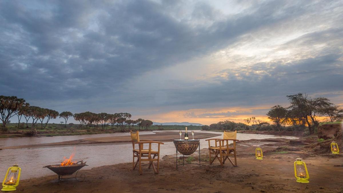 Elephant Bedroom Camp - Samburu Archers Post Bagian luar foto
