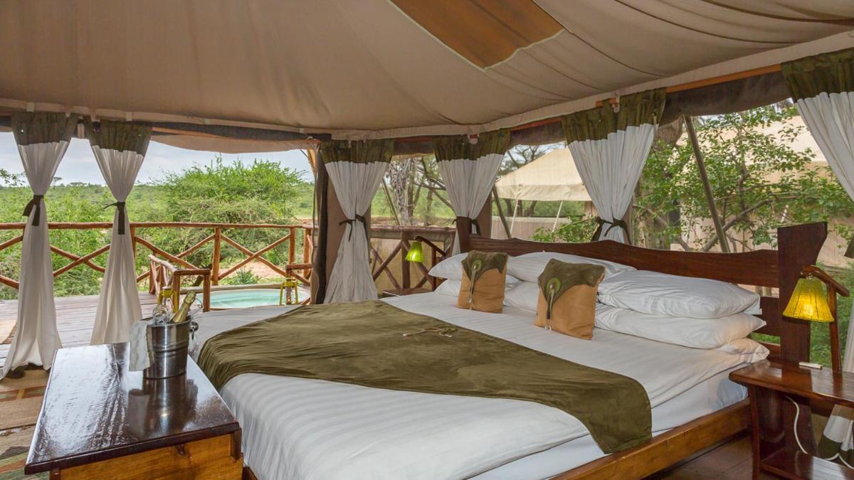 Elephant Bedroom Camp - Samburu Archers Post Bagian luar foto