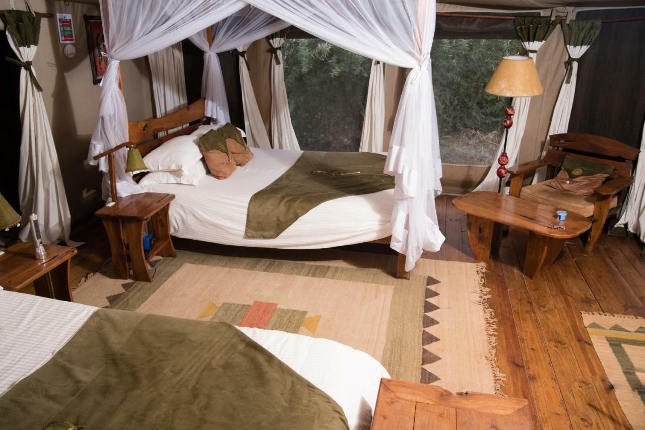 Elephant Bedroom Camp - Samburu Archers Post Bagian luar foto
